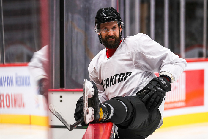 Артем Бородкин: «Трактор» должен попадать в плей-офф и играть минимум в финале конференции