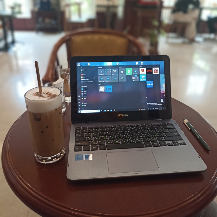    , , , Wi-Fi
