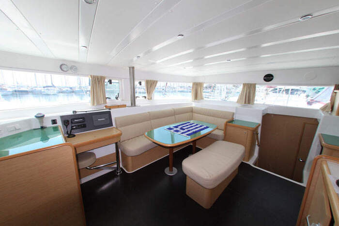 Парусный катамаран. Как там внутри? Море, Отдых, Отпуск, Яхта, Яхтинг, Катамаран, Парус, Путешествия, Длиннопост