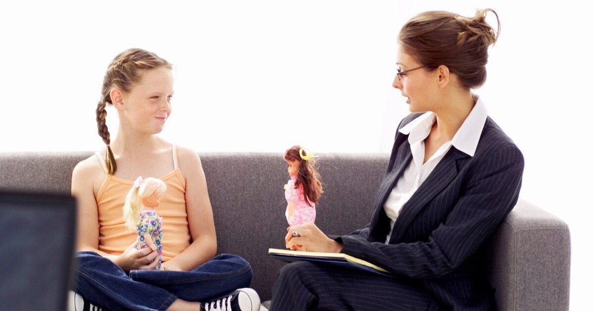 Беседа с психологом в школе. Психологическое консультирование детей и подростков. Психотерапия детей. Консультация психолога. Беседа психолога с ребенком.