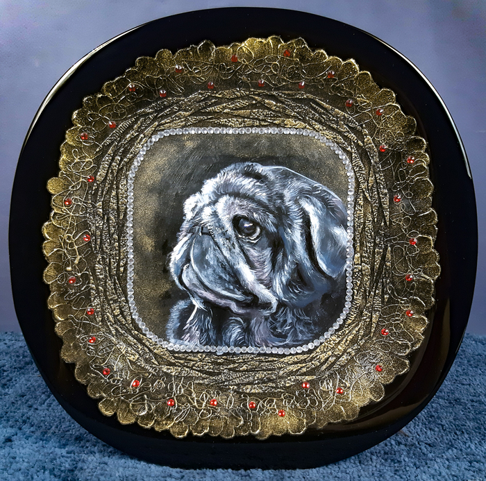 ����� ����