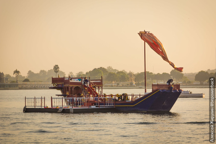 Удайпур — самый романтичный город Индии Туристы, Туризм, Путешествия, Азия, Индия, Поездка, Романтика, Достопримечательности, Культура, Природа, Длиннопост