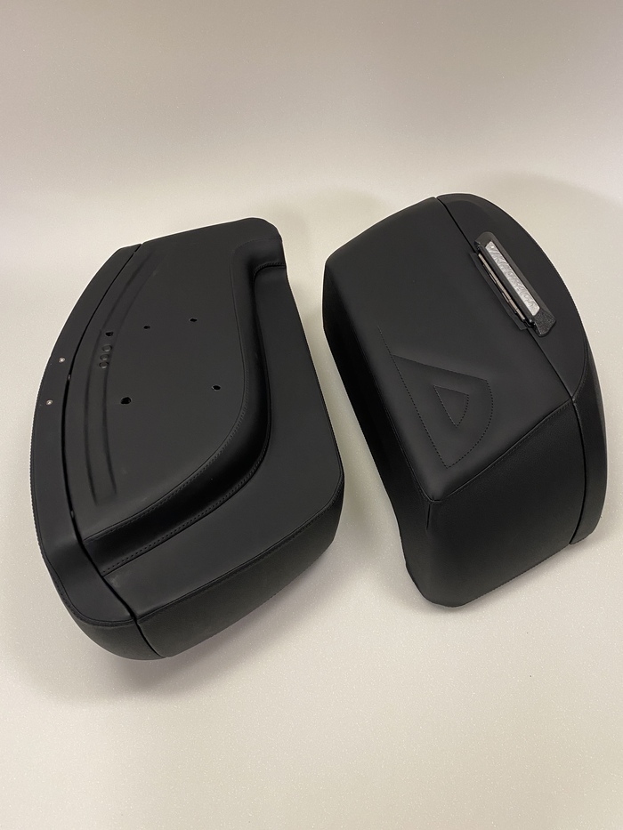 От него же кофры