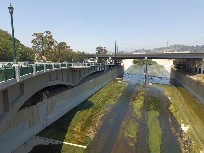 Riverside Dr Bridge. ����� ������ �� ����. ����� �������.
