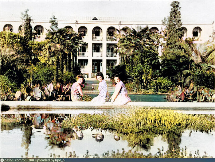        (1958 )    <!--noindex--><a href="https://pikabu.ru/story/kak_v_strashnom_sne_teper_odin_iz_luchshikh_sovetskikh_sanatoriev_vyiglyadit_kak_koshmar_10609401?u=http%3A%2F%2Fpastvu.com&t=pastvu.com&h=44ec87a553be7941f5f3d0340aab231e0bb40a9c" title="http://pastvu.com" target="_blank" rel="nofollow noopener">pastvu.com</a><!--/noindex-->