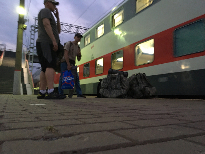 Фирменный поезд «Северная Пальмира». Слово «фирменный» означает, что пассажиров фирменно поимели.