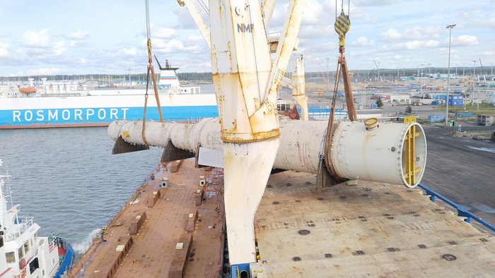     -     .     .      ))