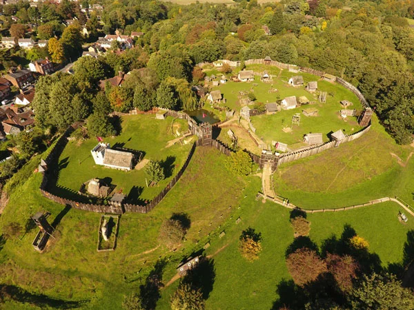 Общий вид замка Маунтфитчет