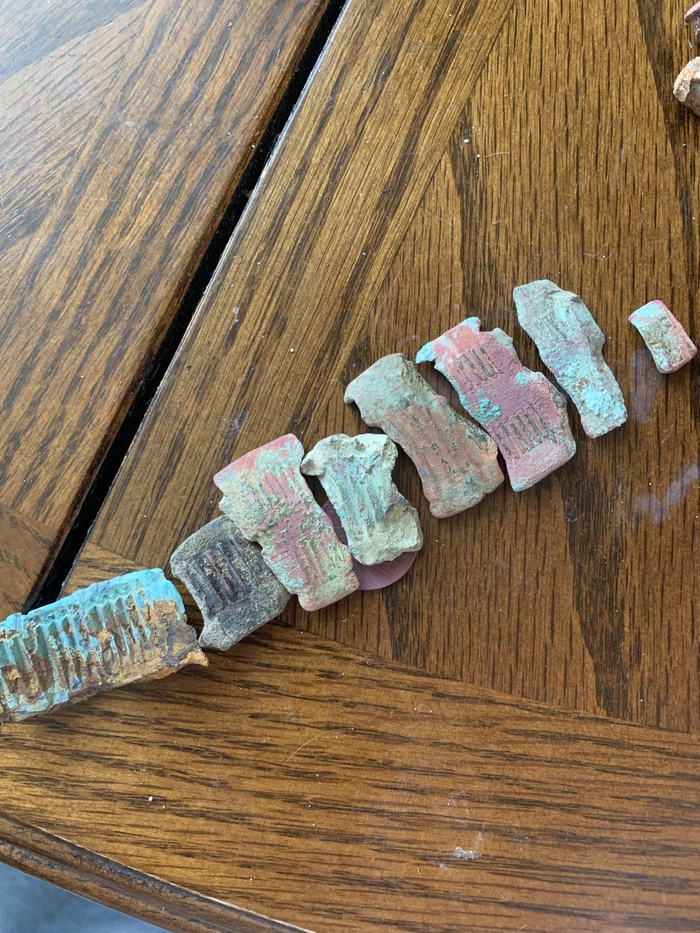 Вид спереди