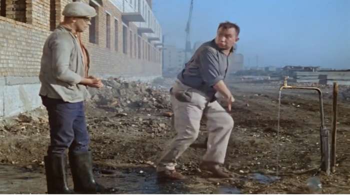 суровые советские банки из адамантия