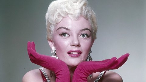 ���� ����