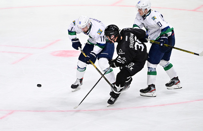 «Белые Медведи» одержали волевую победу над «Мамонтами Югры»