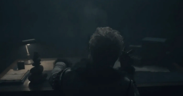 Кто же этот загадочный белокурый мужчина с двумя сигарами? Узнаем в следующем сезоне...