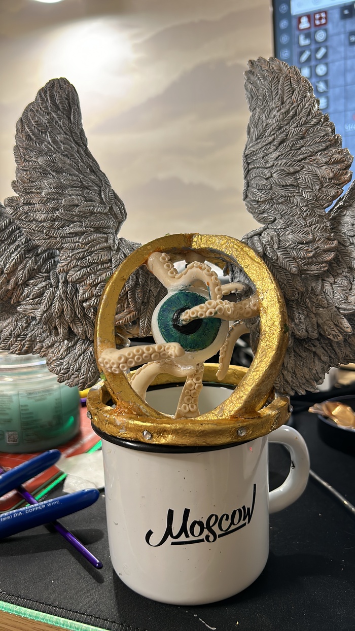 Все началось с пятна