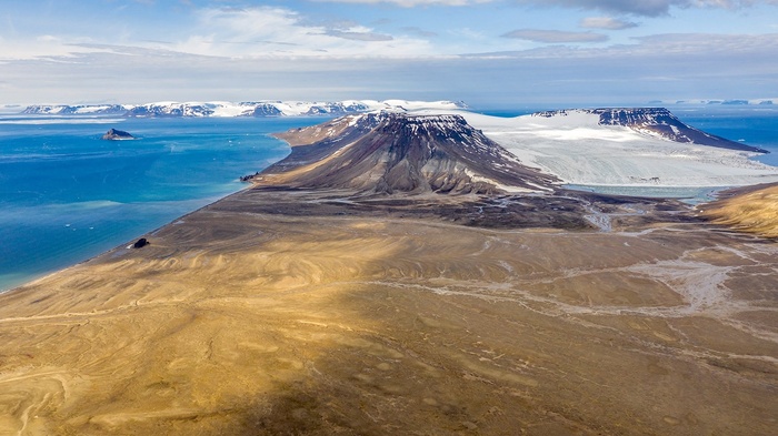 ����� ����  ���� �����: <!--noindex--><a href="https://pikabu.ru/story/neobitaemyiy_ostrov_aldzher_v_sostave_arkhipelaga_zemlya_frantsaiosifa_10678181?u=http%3A%2F%2Frtraveler.ru%2Fcommunity%2Fuser%2F45590%2F&t=rtraveler.ru%2Fcommunity%2Fuser%2F45590%2F&h=d21e3ea8dff2664dcf3e9dd354fa3823de52db99" title="http://rtraveler.ru/community/user/45590/" target="_blank" rel="nofollow noopener">rtraveler.ru/community/user/45590/</a><!--/noindex-->