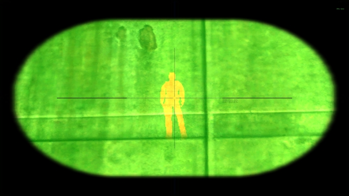 С помощью тепловизора рельсы вы можете убивать врагов сквозь стены!