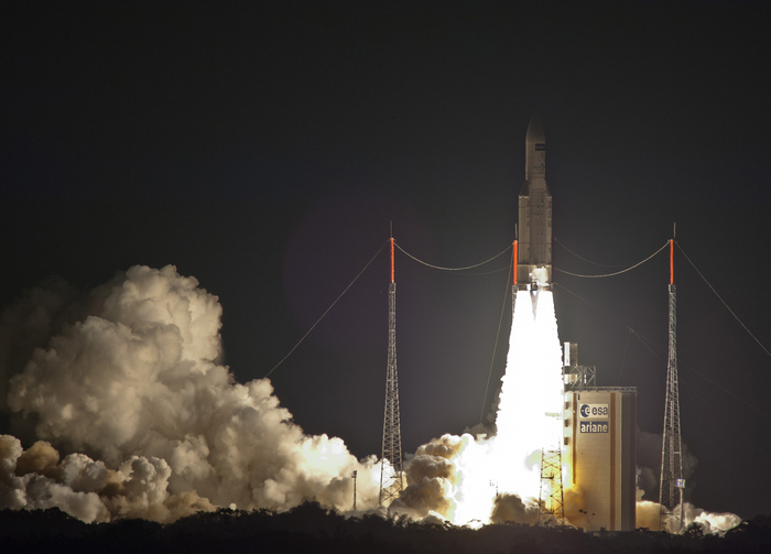Старт «Ариан-5» c кораблем ATV «Жорж Леметр»
ESA, Arianespace