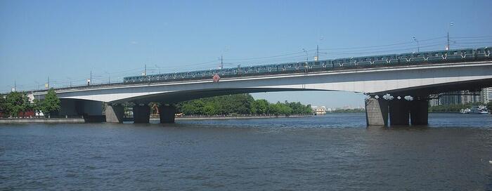 Москва. Нагатинский метромост