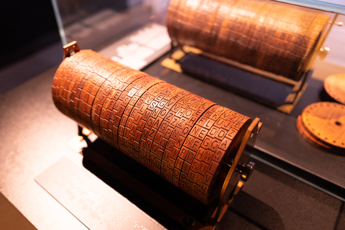 Музей криптографии в Москве Достопримечательности, Москва, Музей, Шифр, Шифрование, Энигма, Криптография, Длиннопост Музей криптографии в Москве Достопримечательности, Москва, Музей, Шифр, Шифрование, Энигма, Криптография, Длиннопост