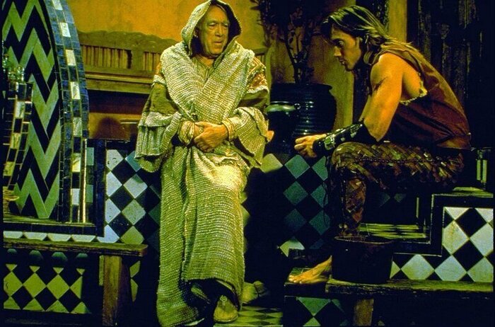 © Renaissance Pictures / Hercules and the Amazon Women