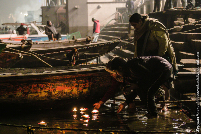 Ганг — самая грязная река в мире. А тут моются и пьют из нее Туристы, Путешествия, Туризм, Азия, Индия, Ганг, Экология, Варанаси, Длиннопост Ганг — самая грязная река в мире. А тут моются и пьют из нее Туристы, Путешествия, Туризм, Азия, Индия, Ганг, Экология, Варанаси, Длиннопост