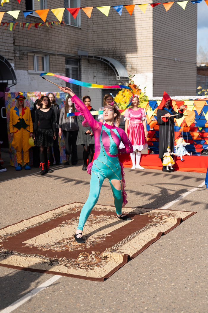 Спектакль в женской Исправительной колонии № 7 Исправительная колония, Женская колония, Спектакль, Иваново, Ивановская область, Тюрьма, Красота, Концерт, Длиннопост