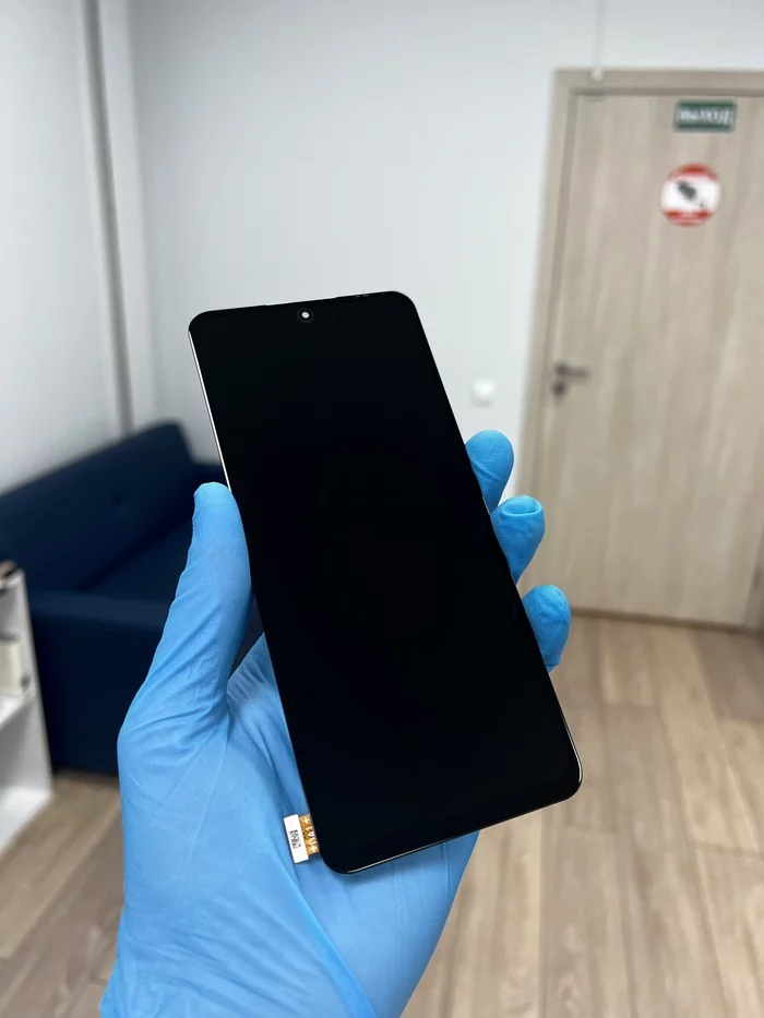 Барокамера для удаления пузырей при переклейке стекла Redmi Note 12