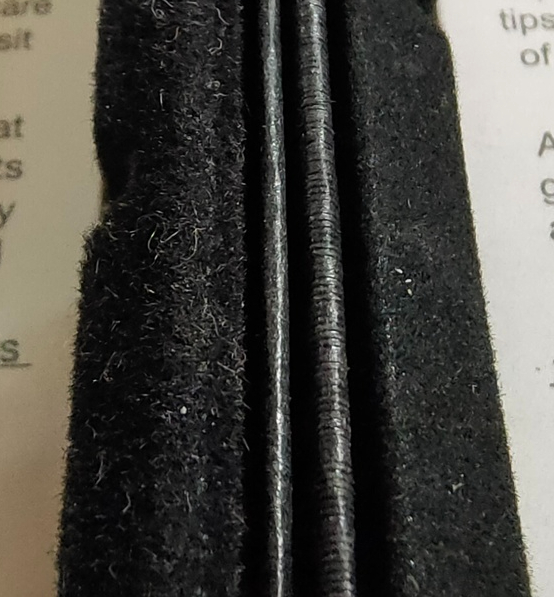 Слева орига, справа левак