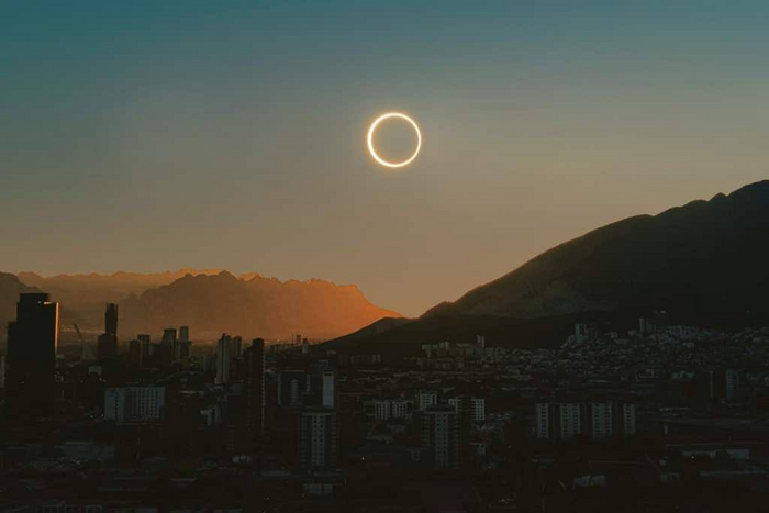 Eclipse Solar -   , ,   , , ,  , , ,  , 