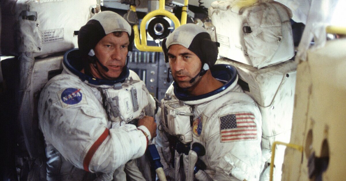 Путешествие земли на луну дата выхода. С земли на луну 1998. Джош хатчерсон путешествие 2 таинственный остров. Путешествие земли на луну дата выхода. Путешествие 3 с земли на луну дата выхода.