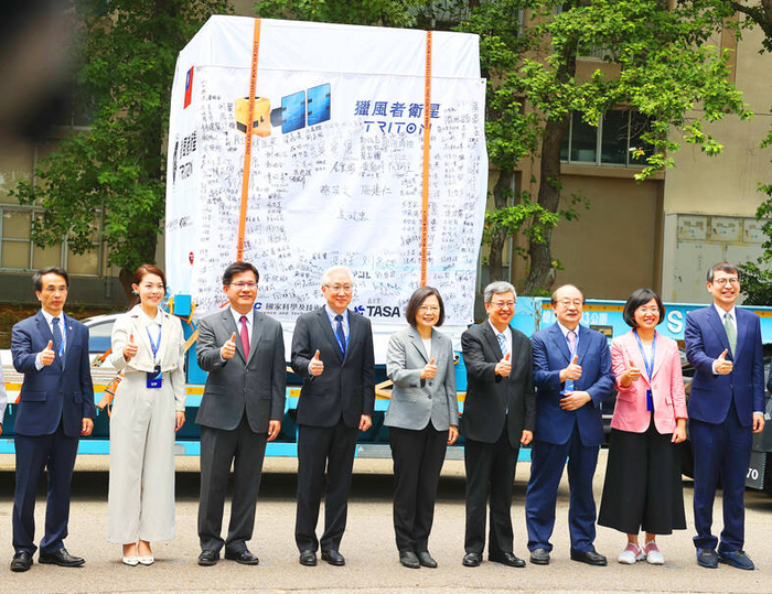        ( ),       - (),         - ( ).