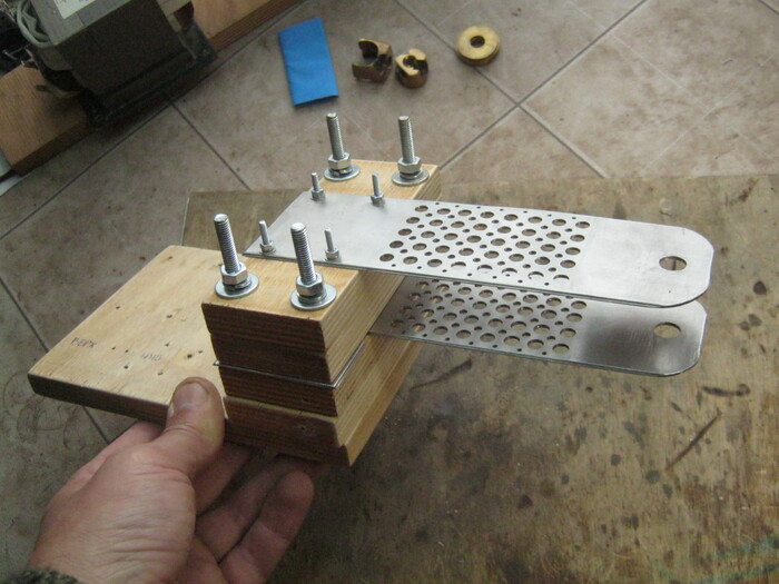  11. -   ,  .     ,     .   .