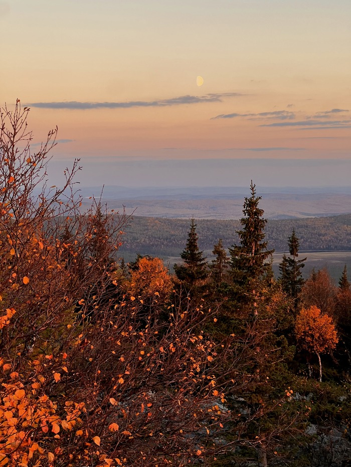 Нереальный закат на хребте Ягодном Южный Урал, Поход, Ягоды, Иремель, Зюраткуль, Башкортостан, Челябинская область, Уральские горы, Длиннопост, Фотография, Закат