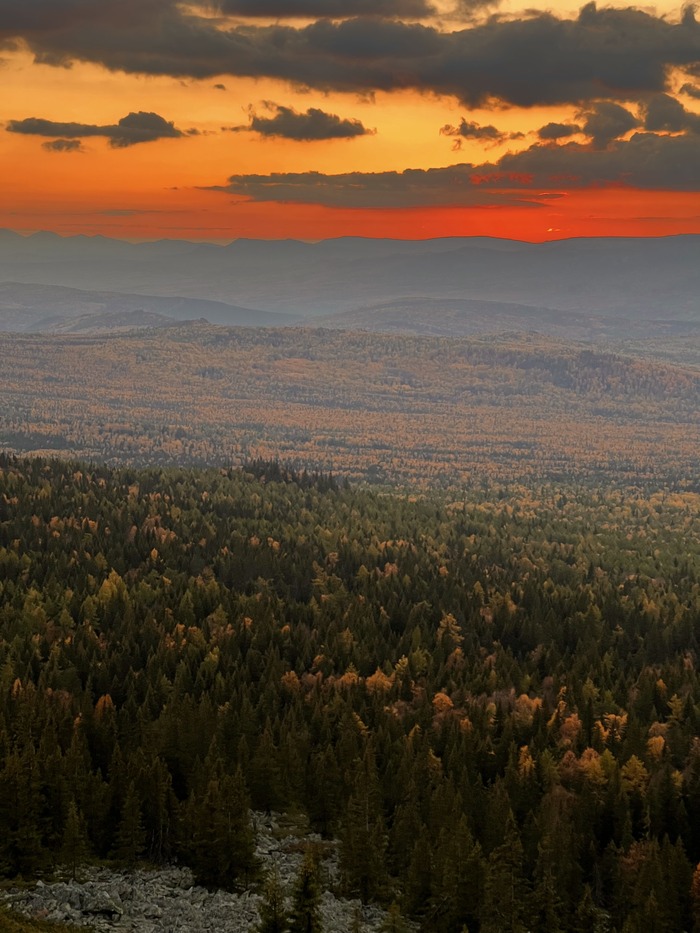 Нереальный закат на хребте Ягодном Южный Урал, Поход, Ягоды, Иремель, Зюраткуль, Башкортостан, Челябинская область, Уральские горы, Длиннопост, Фотография, Закат