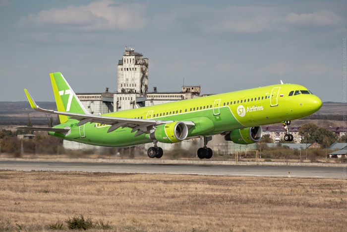 Airbus A321, RA-73414, S7 Airlines
