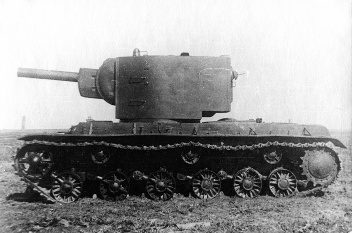 -2   , 1945 . :  Lesta Games.