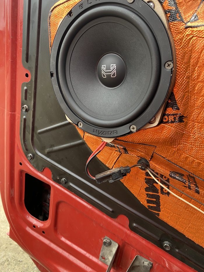 Мидбасы Блэк гидра от Альфард