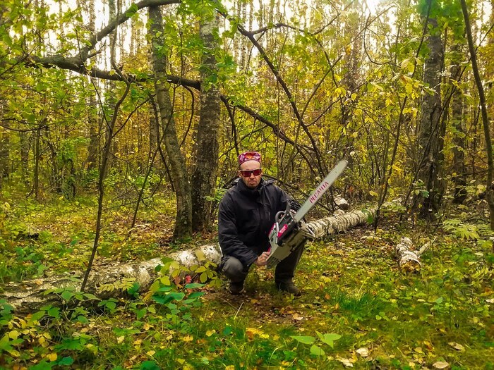 Дон Пихто и бензопила.