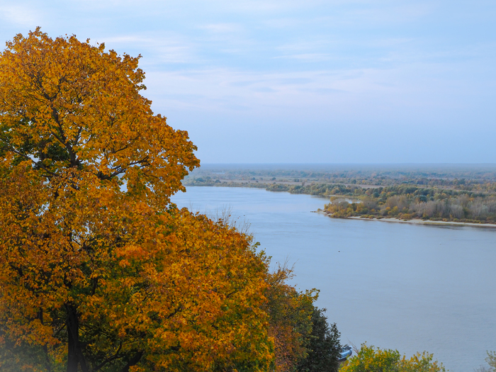 Волжский осенний пейзаж