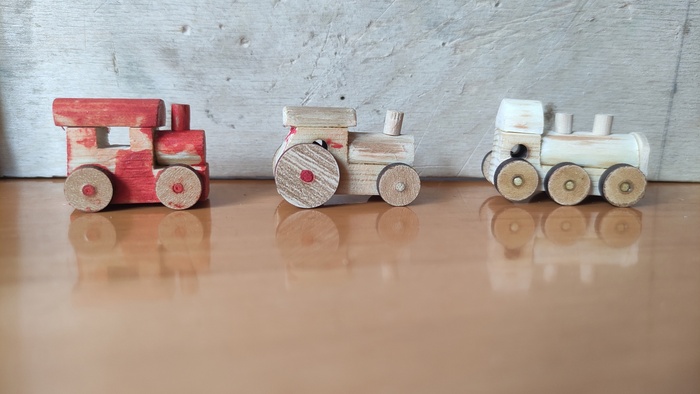   (   )       .  ,      .