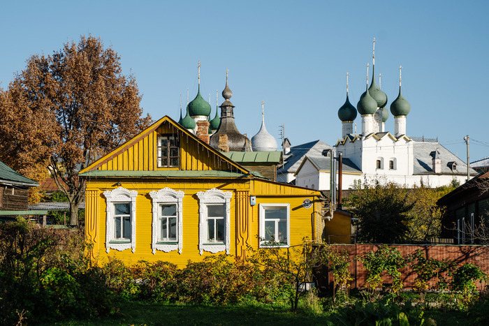 Следом проезжаем Ростов. Тут морозно