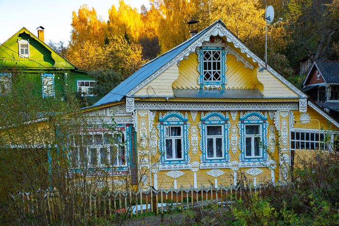 Старые дома