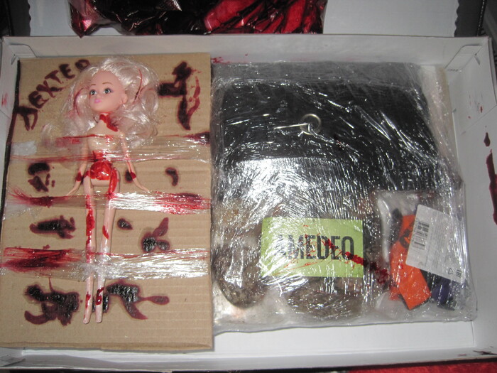    .)
          "".) ,  .)