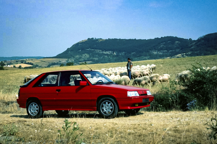 Renault 11 Turbo