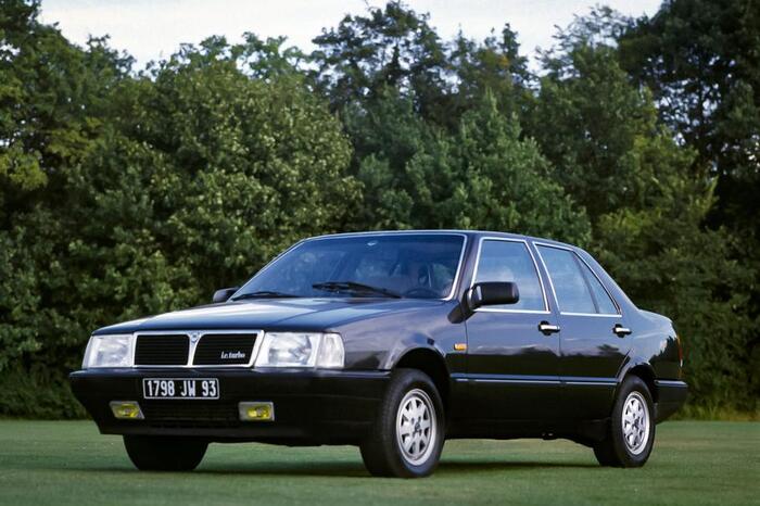 Lancia Thema i.e. turbo
