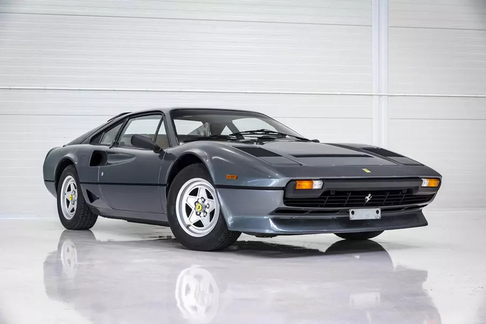 Ferrari 208 GTB Turbo