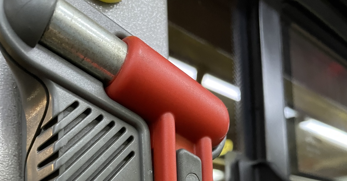 При аварии не разбивайте стекло:) | Пикабу