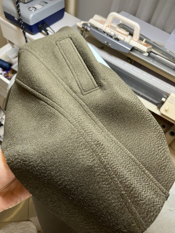 Сшила мужу куртку из кашемира, тоже стоковые куски, вся куртка вышла в тыс 12