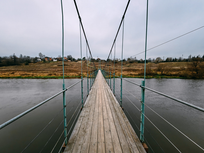 Пересекаем Москва-реку через самый длинный в подмосковье подвесной мост