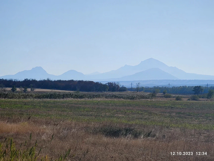 Где то рядом Пятигорск :)